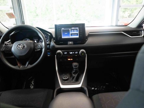 Used 2019 Toyota RAV4 XLE w/ Convenience Package AWD/4WD image 20