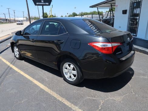 Used 2015 Toyota Corolla L FWD image 4