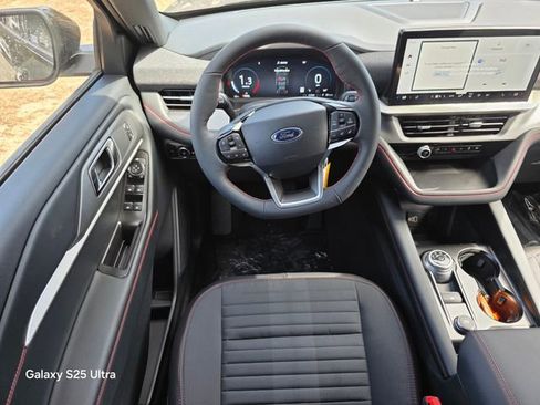 New 2026 Ford Explorer ST-Line image 14