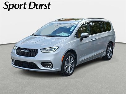 New 2026 Chrysler Pacifica Pinnacle w/ Trailer Tow Group