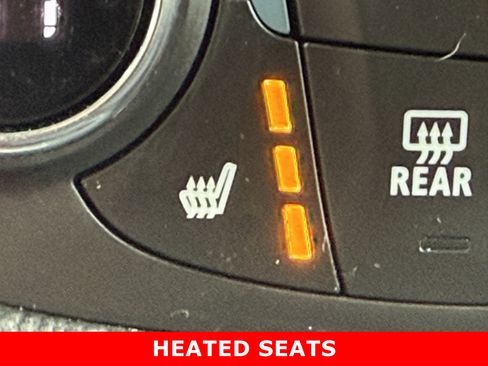 Used 2022 Chevrolet Equinox LT image 17