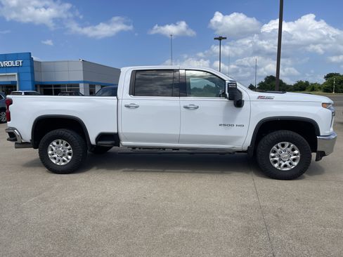 Used 2023 Chevrolet Silverado 2500 LTZ w/ Gooseneck/5TH Wheel Package AWD/4WD image 3