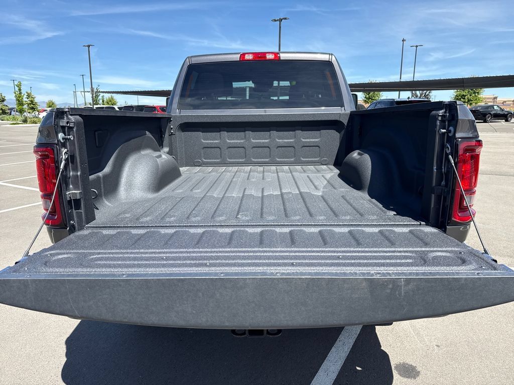 Used 2026 RAM 2500 Big Horn AWD/4WD image 32