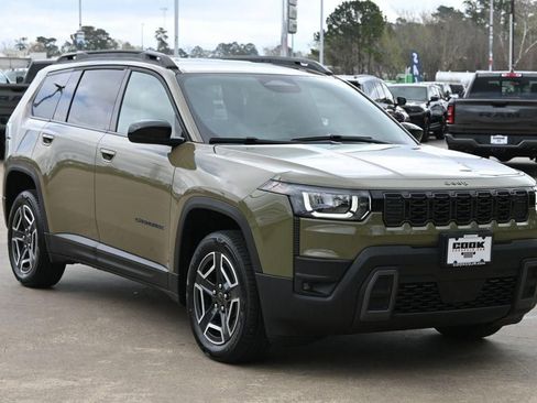 New 2026 Jeep Cherokee Laredo image 2
