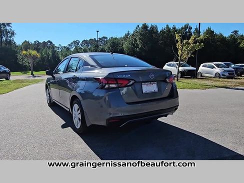 Used 2025 Nissan Versa S w/ Trunk Package image 27