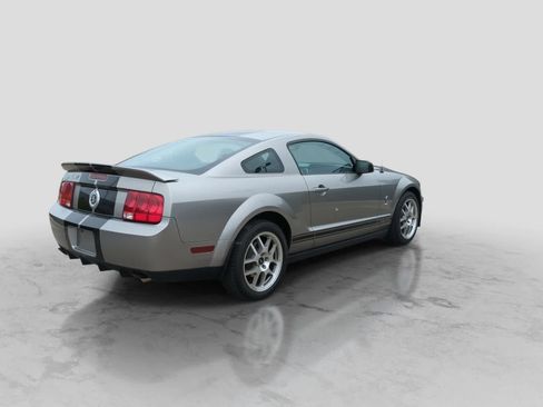 Used 2008 Ford Mustang Shelby GT500 RWD image 8
