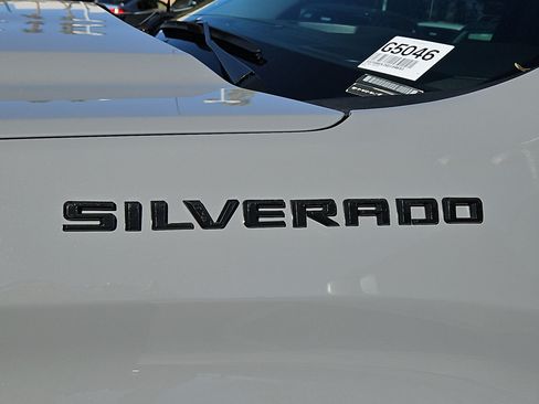 Certified 2024 Chevrolet Silverado 1500 Custom AWD/4WD image 24