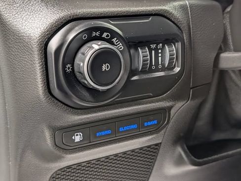 Used 2021 Jeep Wrangler Unlimited Rubicon 4xe w/ Cold Weather Group AWD/4WD image 20