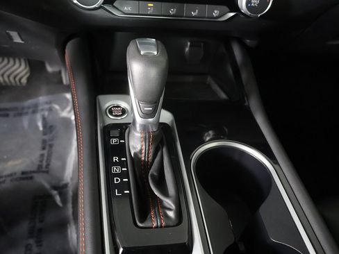 Used 2024 Nissan Altima 2.5 SR FWD image 42