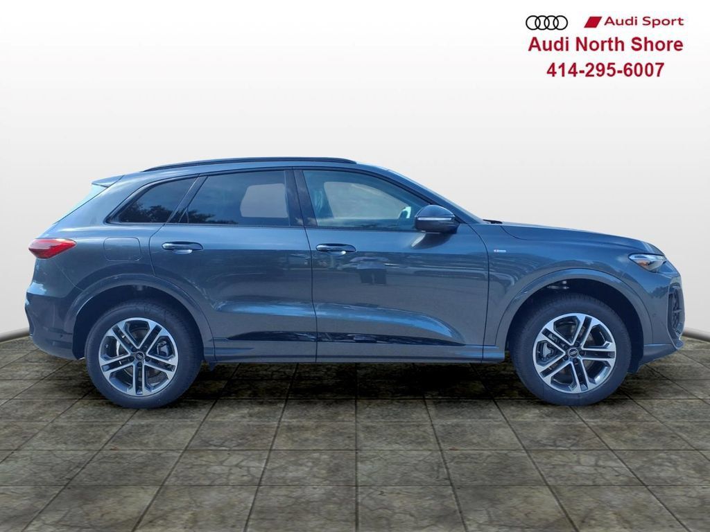New 2026 Audi Q5 2.0T AWD/4WD image 3