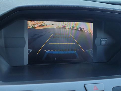 Used 2013 Honda Odyssey EX image 17