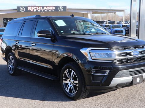 Used 2024 Ford Expedition Max Limited image 1
