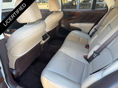 Used 2019 Lexus LS 500 AWD image 14