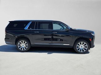 Used 2024 Cadillac Escalade ESV Premium Luxury Platinum AWD/4WD video 2