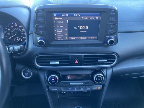 Used 2018 Hyundai Kona Limited image 26