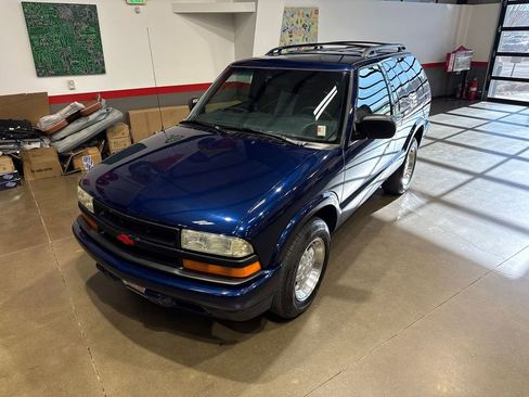 Used 2002 Chevrolet Blazer LS w/ Preferred Equipment Group image 94