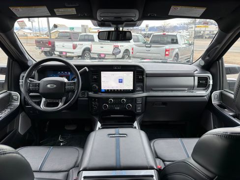 Used 2025 Ford F350 Platinum image 35