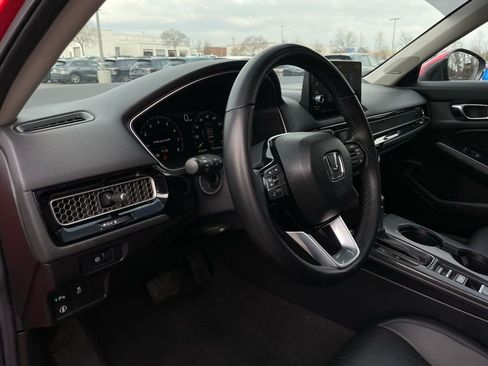 Certified 2024 Honda Civic Touring image 28