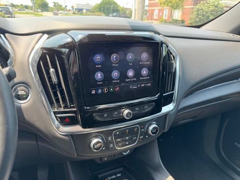 Used 2023 Chevrolet Traverse RS w/ LPO, Floor Liner Package AWD/4WD image 16