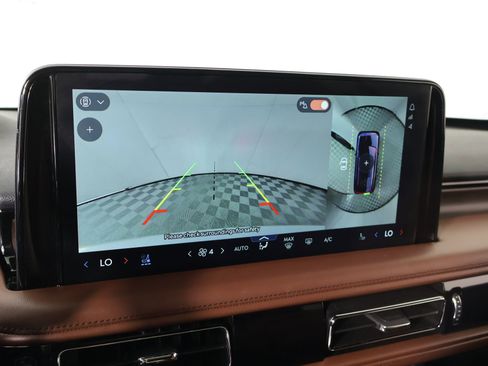 Used 2025 Lincoln Aviator Reserve w/ Jet Appearance Package AWD/4WD image 6