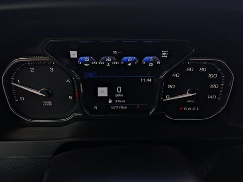 Used 2022 GMC Sierra 2500 Denali image 2