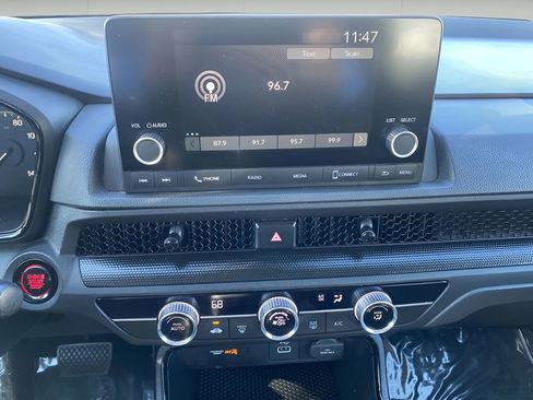 Used 2024 Honda CR-V LX image 19