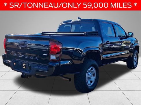 Used 2019 Toyota Tacoma 4x4 Double Cab image 4