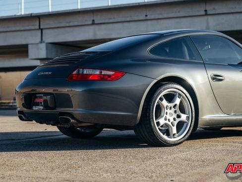 Used 2006 Porsche 911 Carrera image 50