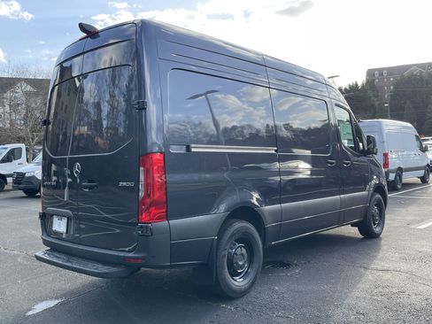 New 2025 Mercedes-Benz Sprinter 2500 image 9