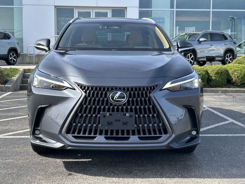 Used 2023 Lexus NX 350 AWD image 2