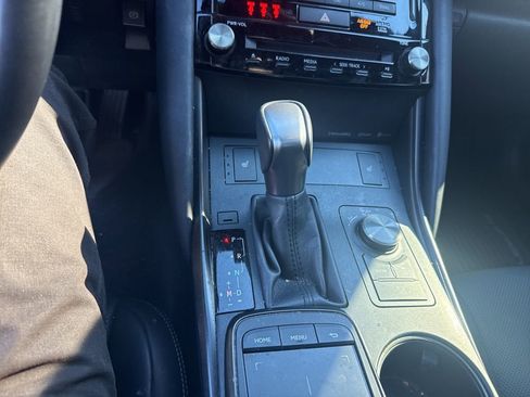 Certified 2024 Lexus IS 350 F Sport image 29