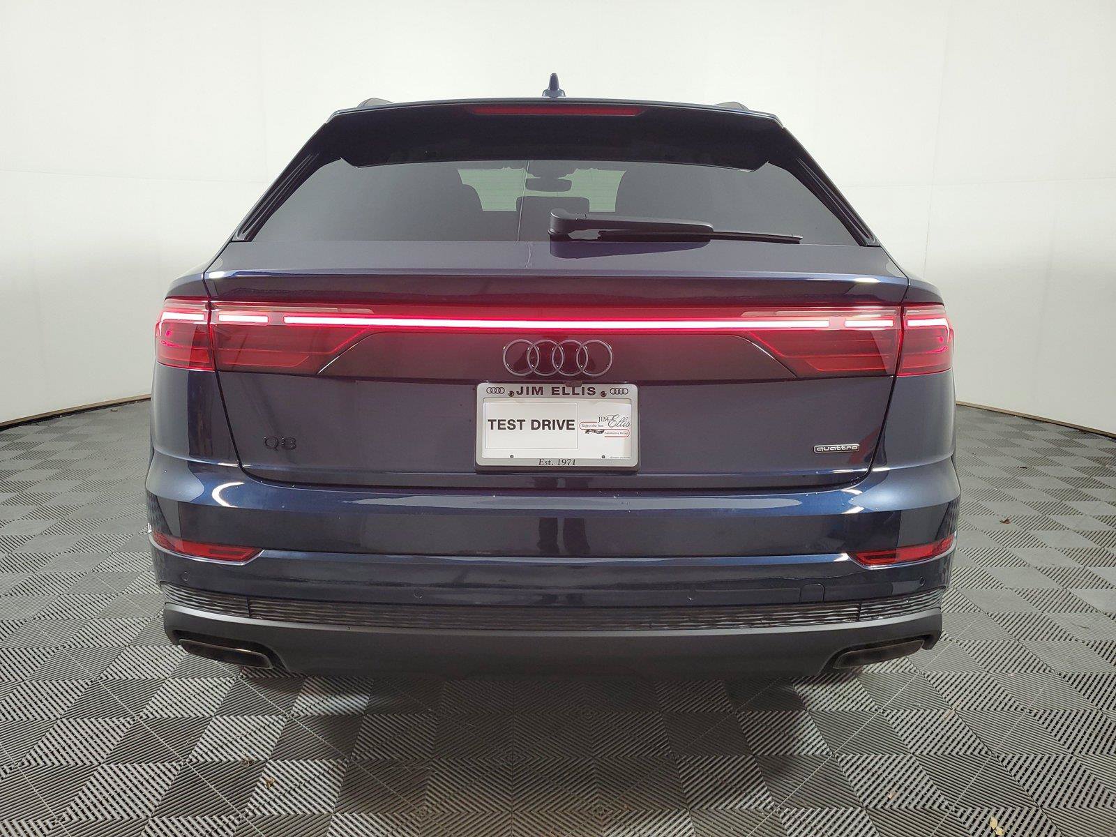 Used 2026 Audi Q8 Premium AWD/4WD image 5