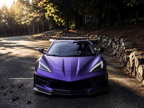 Used 2020 Chevrolet Corvette Stingray Premium Cpe w/ 3LT Preferred Equipment Group RWD image 2
