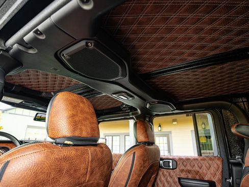 Used 2021 Jeep Gladiator Overland w/ Popular Equipment Package image 35