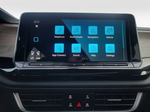 New 2026 Volkswagen Atlas SE FWD image 17