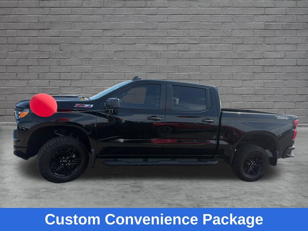 Used 2023 Chevrolet Silverado 1500 Custom Trail Boss AWD/4WD image 4