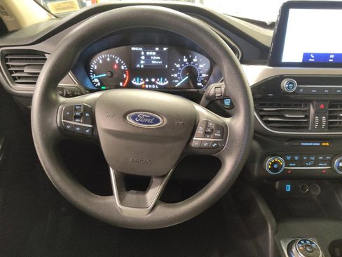 Used 2020 Ford Escape SE image 22