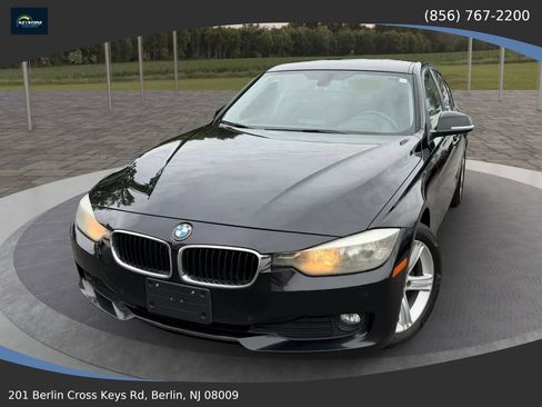 Used 2014 BMW 320i xDrive Sedan AWD/4WD image 1
