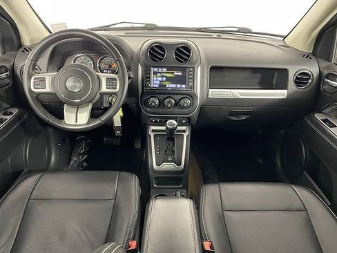 Used 2017 Jeep Compass High Altitude image 23