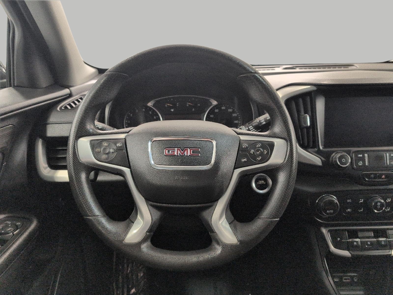 Used 2022 GMC Terrain SLE w/ Driver Convenience Package AWD/4WD image 5