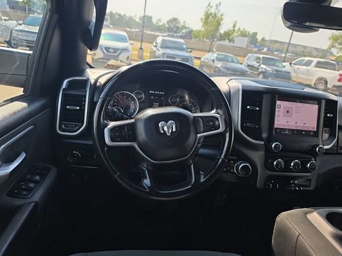 Used 2022 RAM 1500 Big Horn AWD/4WD image 18