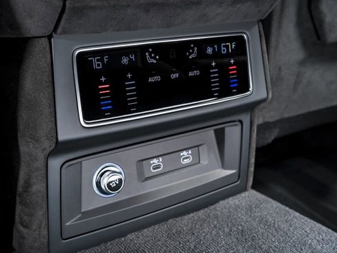 Used 2023 Lamborghini Urus S image 34