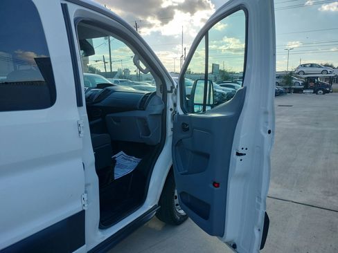 Used 2016 Ford Transit 150 XL image 20