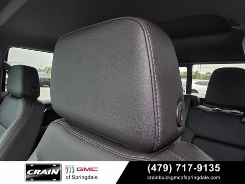 Used 2023 GMC Sierra 1500 SLT w/ SLT Premium Plus Package AWD/4WD image 22