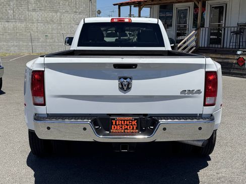 Used 2016 RAM 3500 Tradesman w/ Chrome Appearance Group AWD/4WD image 22