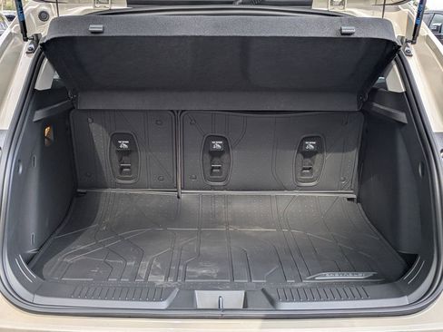 New 2026 Chevrolet Trax ACTIV w/ Sunroof Package image 13