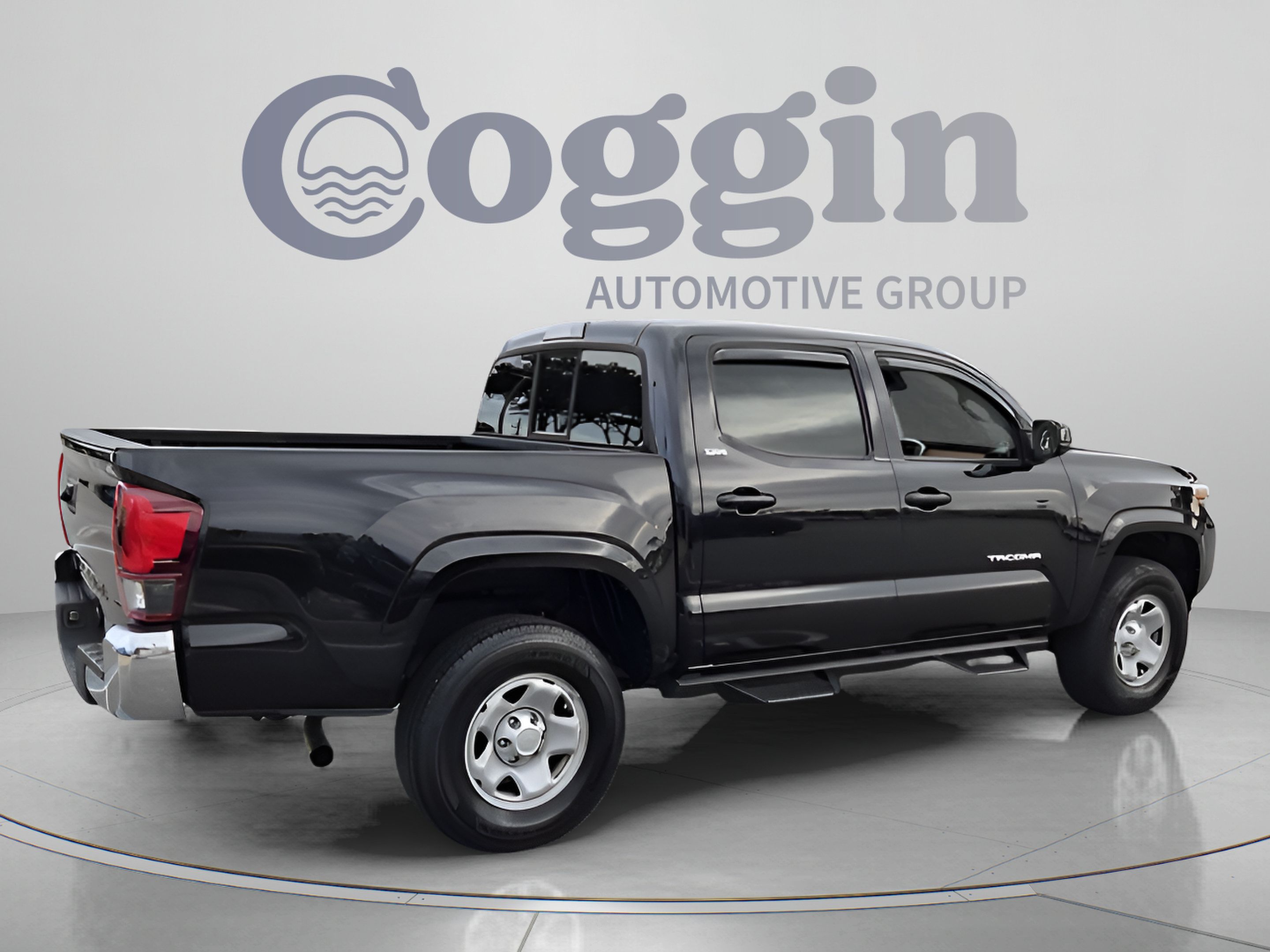 Used 2019 Toyota Tacoma SR5 RWD image 5