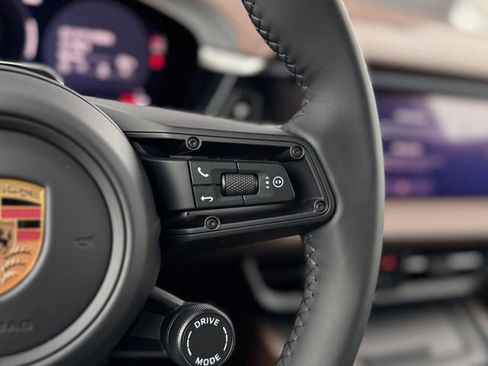 New 2026 Porsche Macan 4 Electric image 23