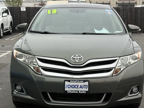 Used 2013 Toyota Venza LE image 2