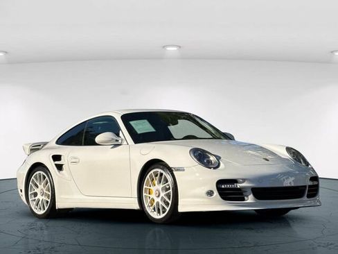Used 2012 Porsche 911 Turbo S image 9